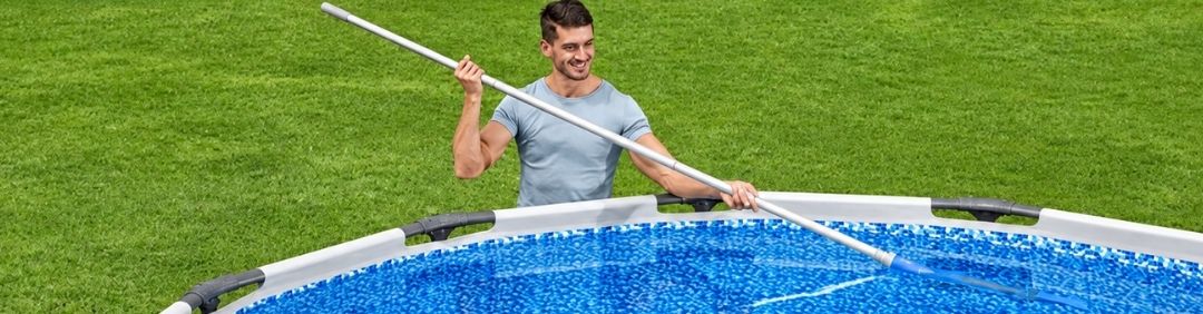 Los mejores aspiradores para piscinas Bestway en oferta en AgriEuro