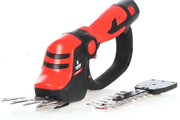 Las mejores tijeras cortac&eacute;sped de bater&iacute;a Blue Bird en oferta en AgriEuro