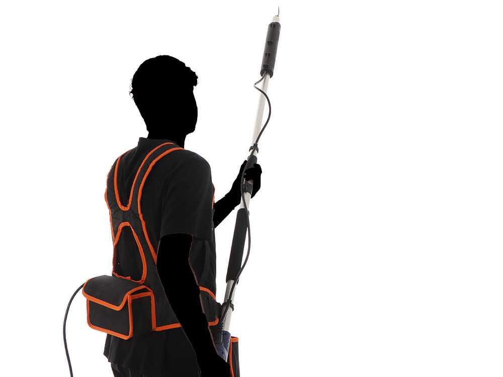 BullMach ARTEMIS 45 Pro - Tijera el&eacute;ctrica de poda con p&eacute;rtiga - 150/210 cm