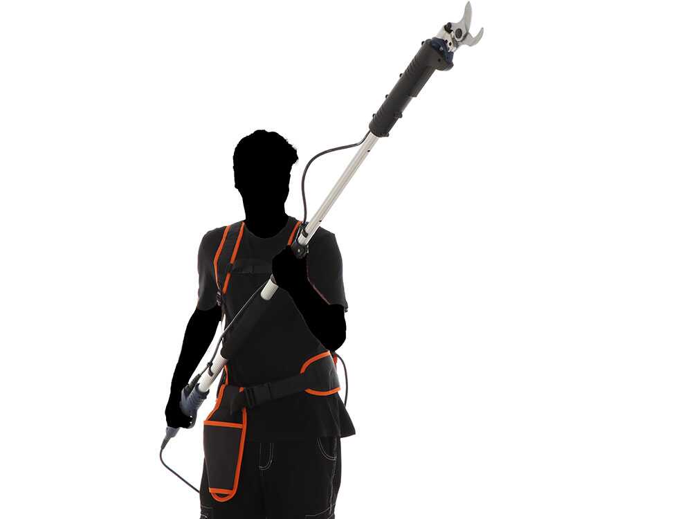 BullMach ARTEMIS 45 Pro - Tijera el&eacute;ctrica de poda con p&eacute;rtiga - 150/210 cm