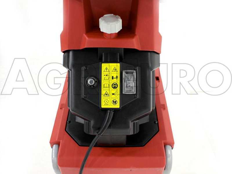 Biotrituradora el&eacute;ctrica GeoTech ESB 2500 BLADES de cuchillas reversibles con caj&oacute;n