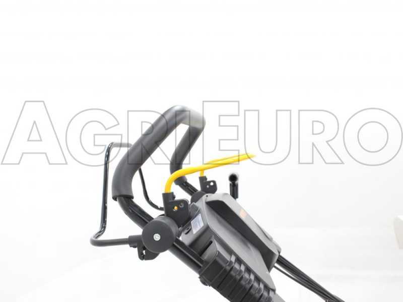Cortac&eacute;sped autopropulsado Mowox PM 4335 SE, corte 43 cm, 98.5 cc, con arranque el&eacute;ctrico