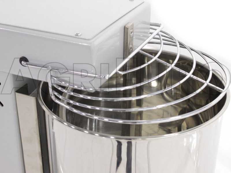 Famag IM 10/230 10  Velocidades Silver- Amasadora de espiral de 10 kg
