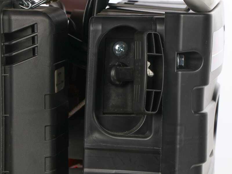 GeoTech-Pro iGGP5000 - Generador de corriente con ruedas inverter 4 kW - Continua 3.5 kw Monof&aacute;sica