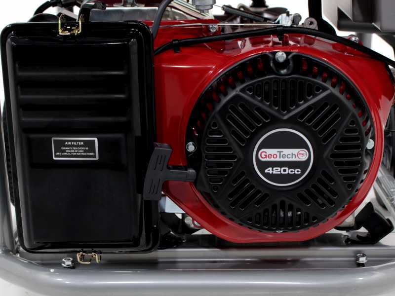 GeoTech-Pro GGP 8000-3 - Generador de corriente con ruedas y AVR 6.6 kW - Continua 6 kw Trif&aacute;sica