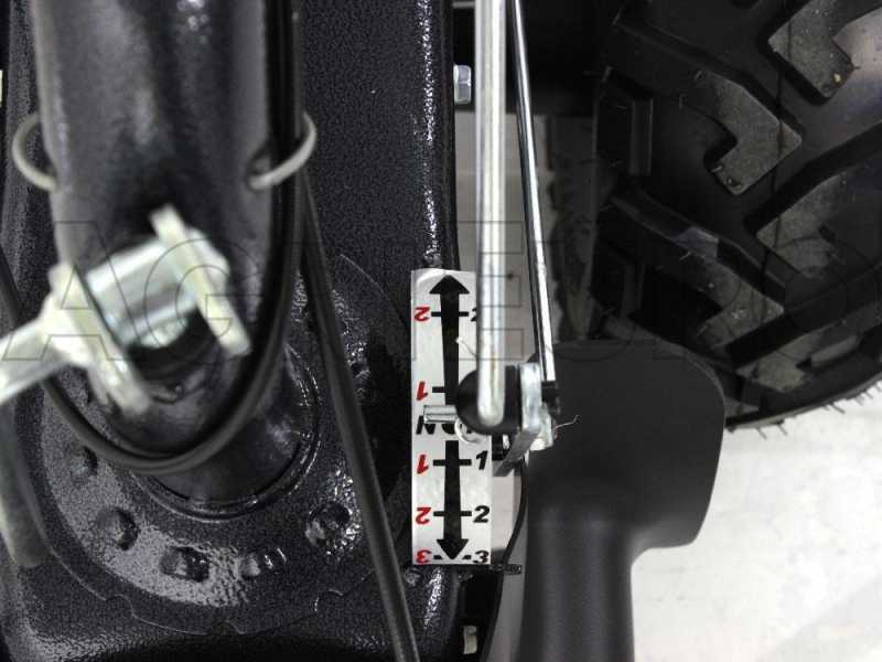 Eurosystems TM70RB - Motosegadora multifunci&oacute;n de doble cuchilla - B&amp;S 850E I/C
