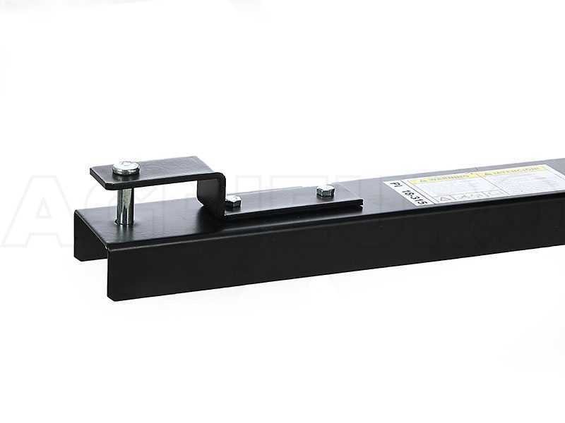 Remolque abatible para tractor cortac&eacute;sped de metal GeoTech TC3080D caj&oacute;n cm 97x76 (h 33 cm)