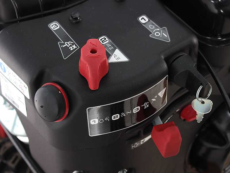 GeoTech-Pro STP1176 WEBS - Quitanieves de gasolina - B&amp;S 1450 Snow