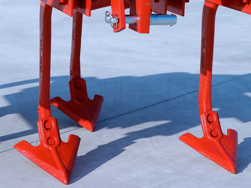 Cultivador de muelles serie mediana reforzado CMR7 - Ancho de trabajo 165 cm - 7 Rejas