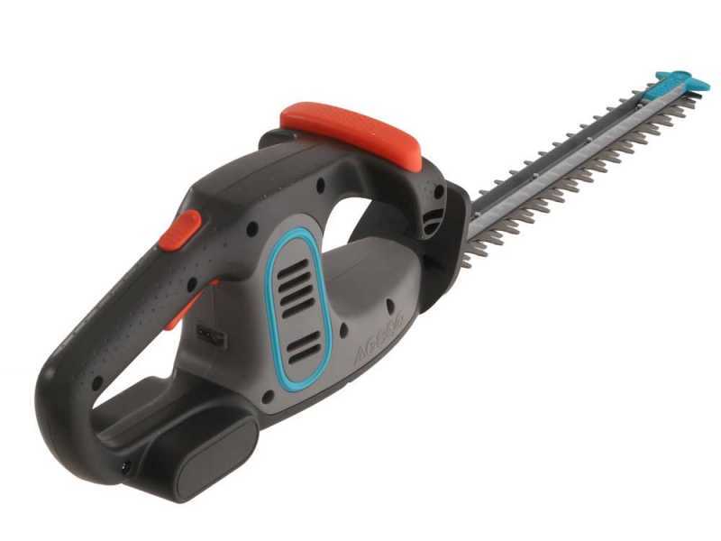 Cortasetos el&eacute;ctrico con bater&iacute;a de litio Gardena EasyCut Li, cuchilla 40 cm