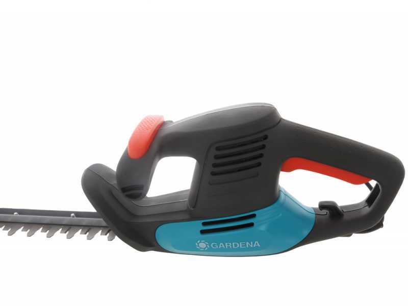 Cortasetos el&eacute;ctrico Gardena Easycut - de 500 W con barra de 55 cm