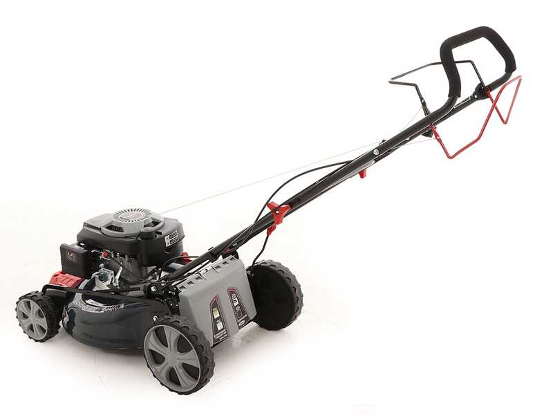 Cortac&eacute;sped autopropulsado Ama NRT 52X - 4en1: recogida, mulching, salida lateral, trasera