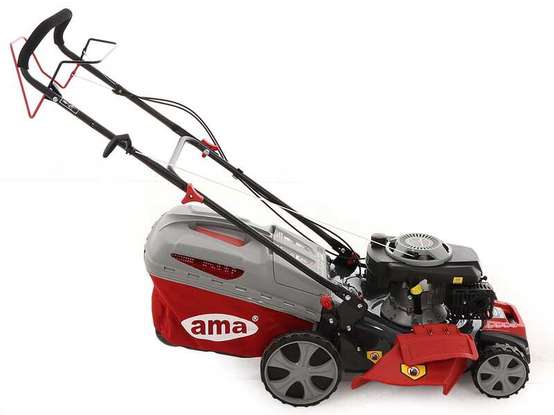 Cortac&eacute;sped autopropulsado Ama NRT 52X - 4en1: recogida, mulching, salida lateral, trasera