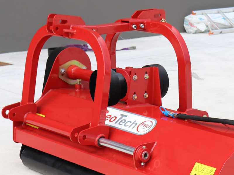 GeoTech-Pro RMF140 - Trituradora para tractor - Serie medio-pesada - Reversible - Desplazamiento hidr&aacute;ulico