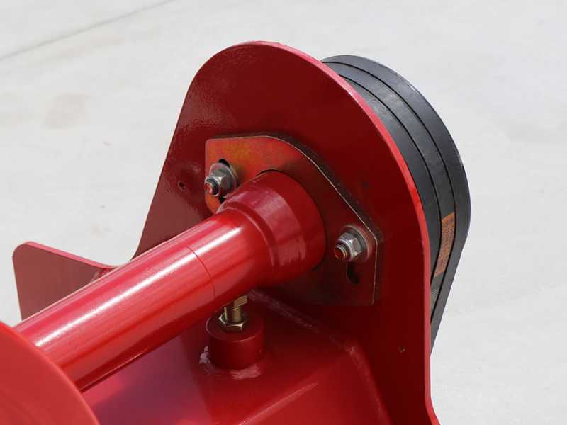 GeoTech-Pro RMF200 - Trituradora para tractor - Serie medio-pesada - Reversible - Desplazamiento hidr&aacute;ulico