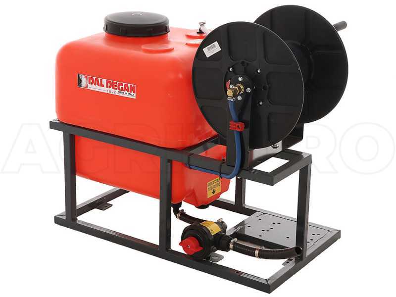Pulverizador tipo bancada Dal Degan Tornado 120 L con enrollacable, para motocarretillas