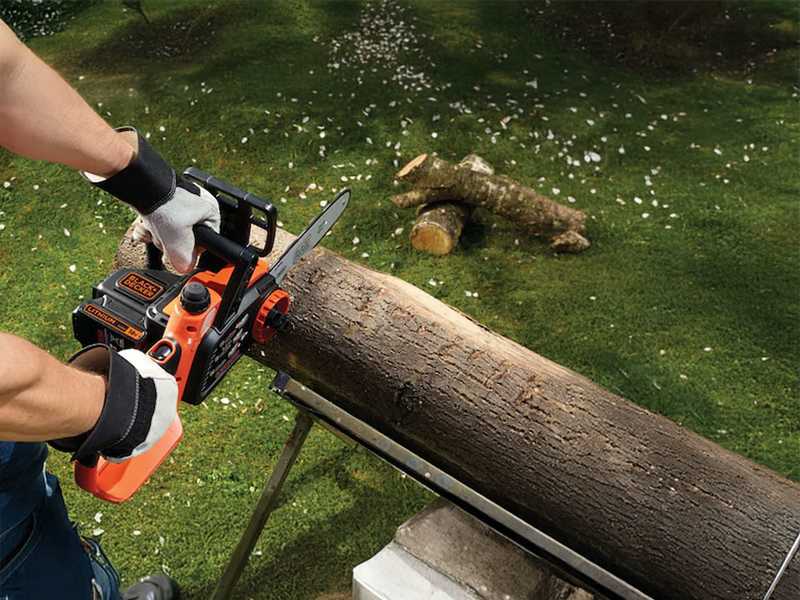Black &amp; Decker GKC1825L20-QW - Electrosierra con bater&iacute;a de litio de 18V 2Ah