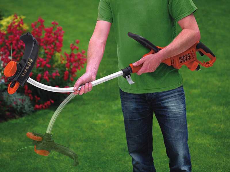 Black &amp; Decker GL7033-QS - Cortabordes el&eacute;ctrico - 700 W