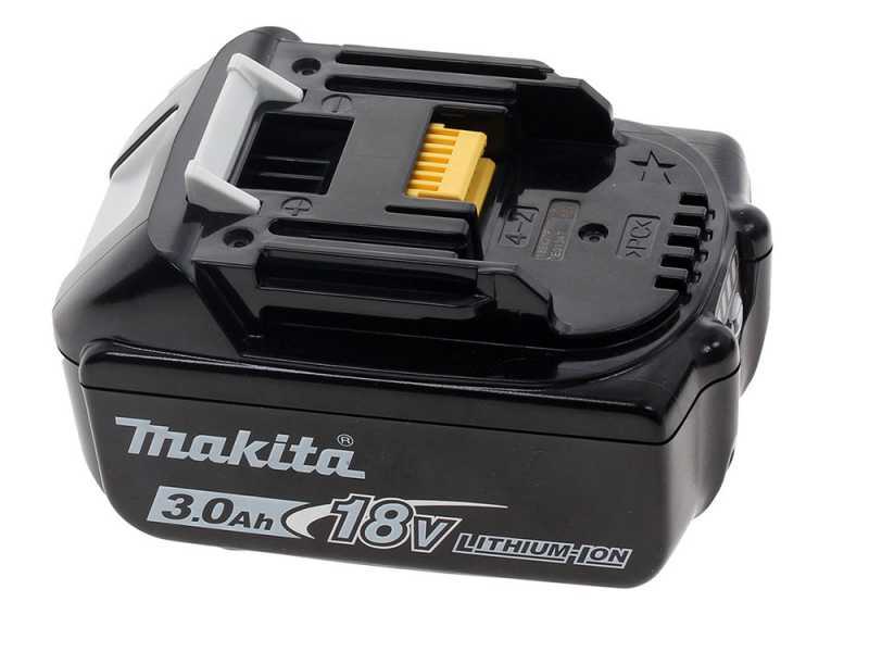 Kit de energía Makita 18V con cargador doble y cuatro baterías de 5 Ah