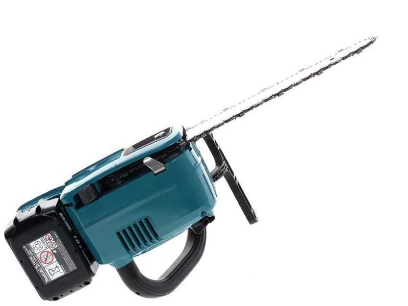 Makita DUC254CZ - Electrosierra de bater&iacute;a 18V 3Ah - Espada Carving de 25 cm