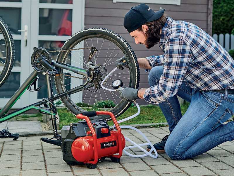 Einhell TE-AC 36 6 8 Li OF Set - Compresor de aire de bater&iacute;a sin aceite - 4Ah 2X18V