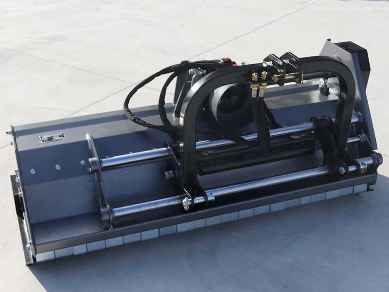 BlackStone BM 180 Hydro - Trituradora para tractor - Serie media - Desplazamiento hidr&aacute;ulico
