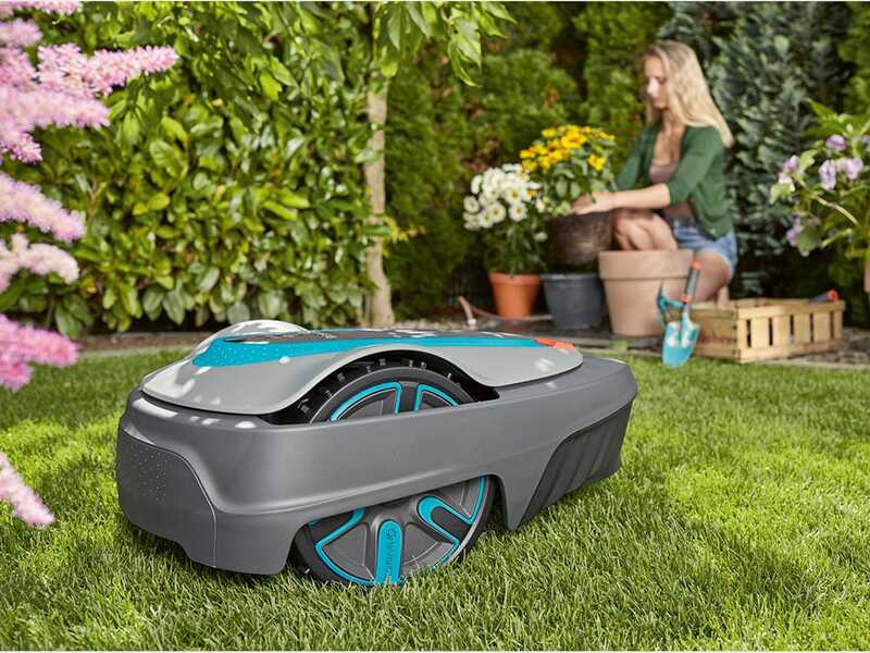 Gardena SILENO city 250 - Robot cortac&eacute;sped - Con cable perimetral