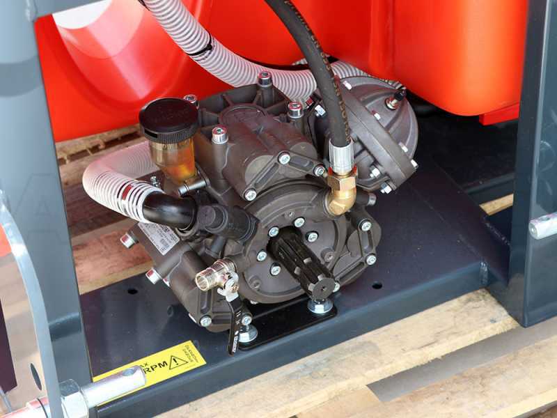 Dal Degan ILEO 600 L - Pulverizador suspendido - bomba APS 71