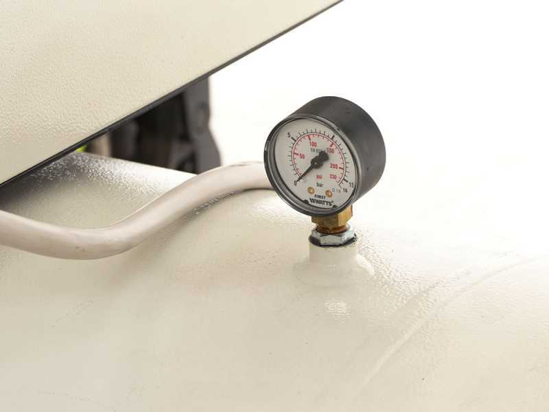 FIAC New Silver D 20/300 - Compresor rotativo trif&aacute;sico de tornillo silencioso - Secador integrado - Motor 20 HP 