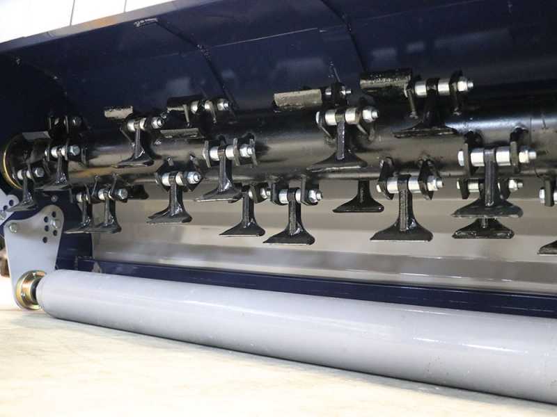 BullMach PAN 120 BS - Desbrozadora de arrastre para quad - B&amp;S XR2100