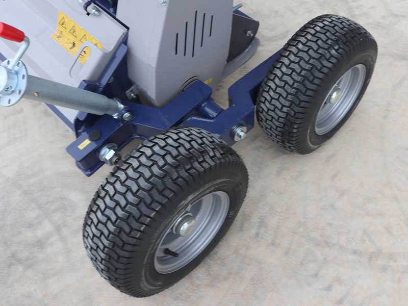 BullMach PAN 150 L - Desbrozadora de arrastre para quad - Loncin LC2V80FD