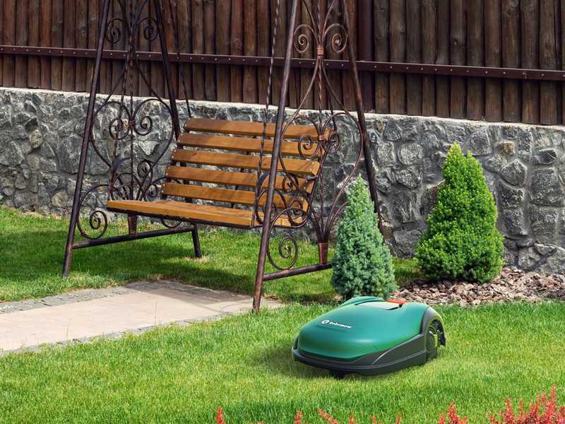 Robomow RK 2000 PRO - Robot cortac&eacute;sped - Con bater&iacute;a de litio
