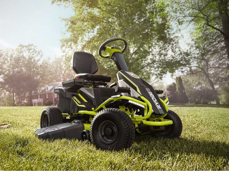 Minirider cortac&eacute;sped de bater&iacute;a Ryobi RM480E - corte mulching - salida lateral - 4x12V de plomo l&iacute;quido