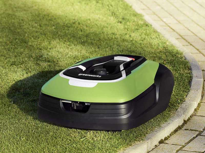 Greenworks OPTIMOW 10 GRL110 - Robot cortac&eacute;sped - con cable perimetral