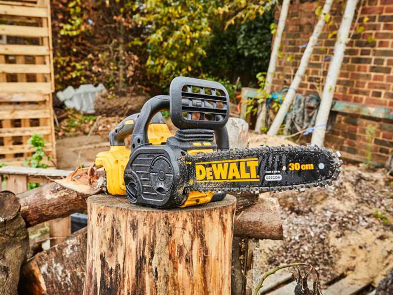 DeWalt DCM565N-XJ - Electrosierra de bater&iacute;a - BATER&Iacute;A Y CARGADOR NO EST&Aacute;N INCLUIDOS