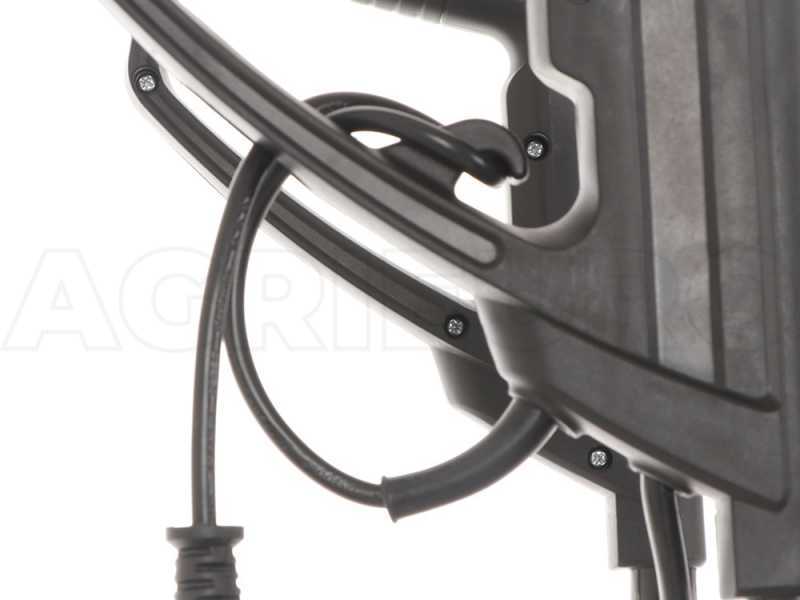 BlackStone TE-360 - Motoazada el&eacute;ctrica - 1050 W - 4 series de azadas