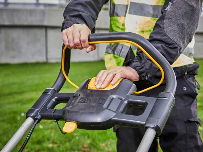 Rastrillo de hojas de jardín con mango de acero largo ajustable de 60  pulgadas, 11 dientes de metal de 8.8 pulgadas de ancho rastrillo de jardín  para