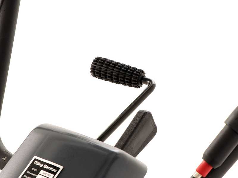 BlackStone MHG 2000 - Motoazada de gasolina de 212cc - 7 HP