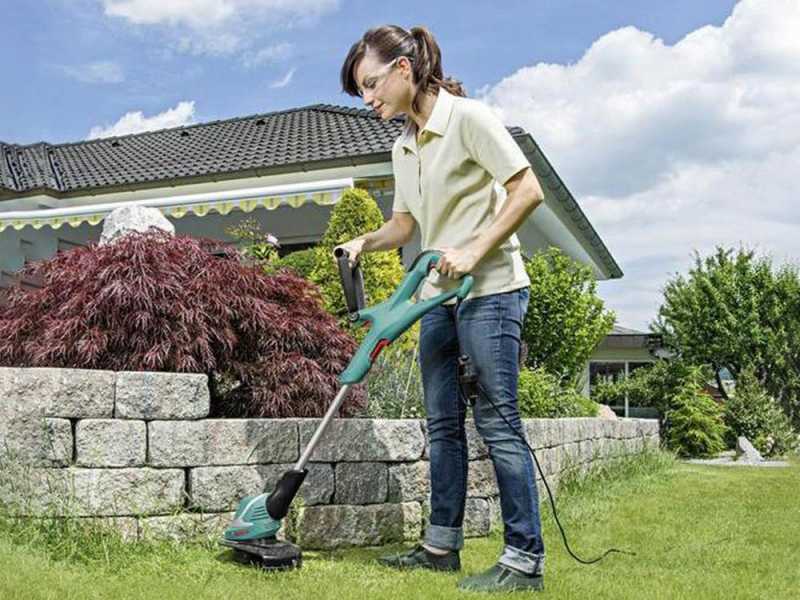 Bosch ART 27 - Cortabordes el&eacute;ctrico - 450 W