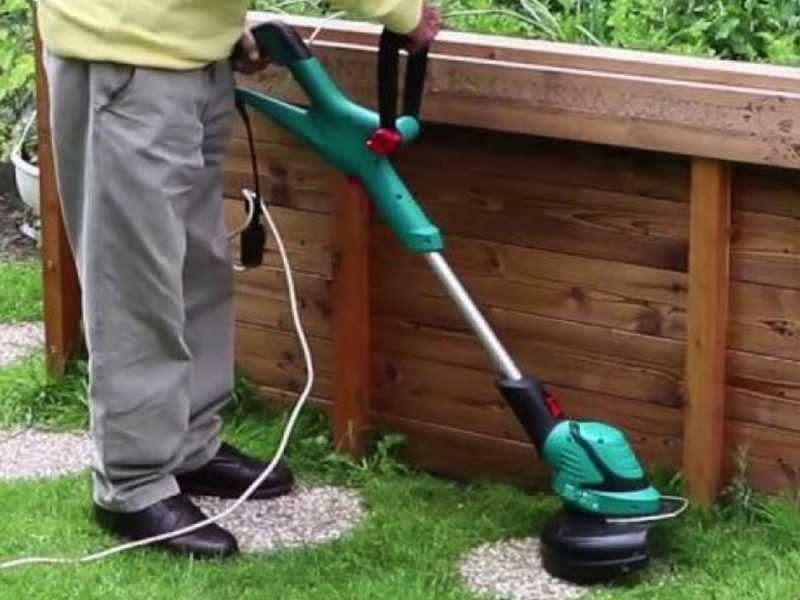 Bosch ART 27 - Cortabordes el&eacute;ctrico - 450 W