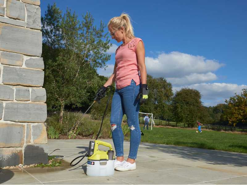 RYOBI OWS1880 - Pulverizador de bater&iacute;a - 18V - 4Ah - Dep&oacute;sito 3.5 L