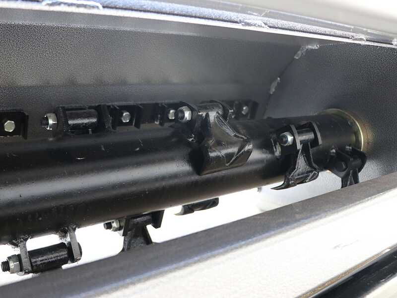 BlackStone BVL 145 L - Trituradora lateral de brazo para tractor - Serie ligera