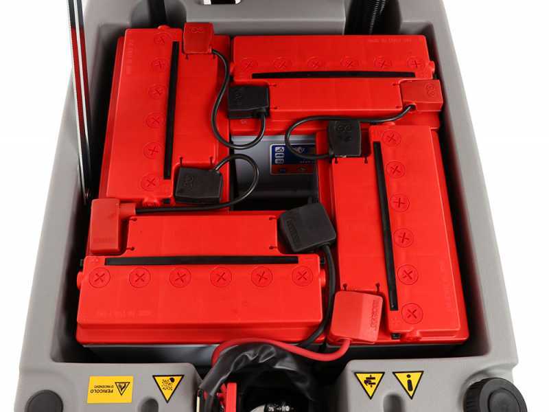 Fregadora de suelos de bater&iacute;a sin cables U.B. LP-550-B - 3 en 1: lava, seca y aspira