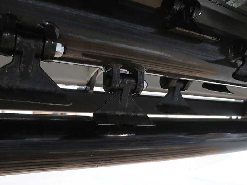 BlackStone BVH 160 H - Trituradora lateral de brazo para tractor - Serie pesada