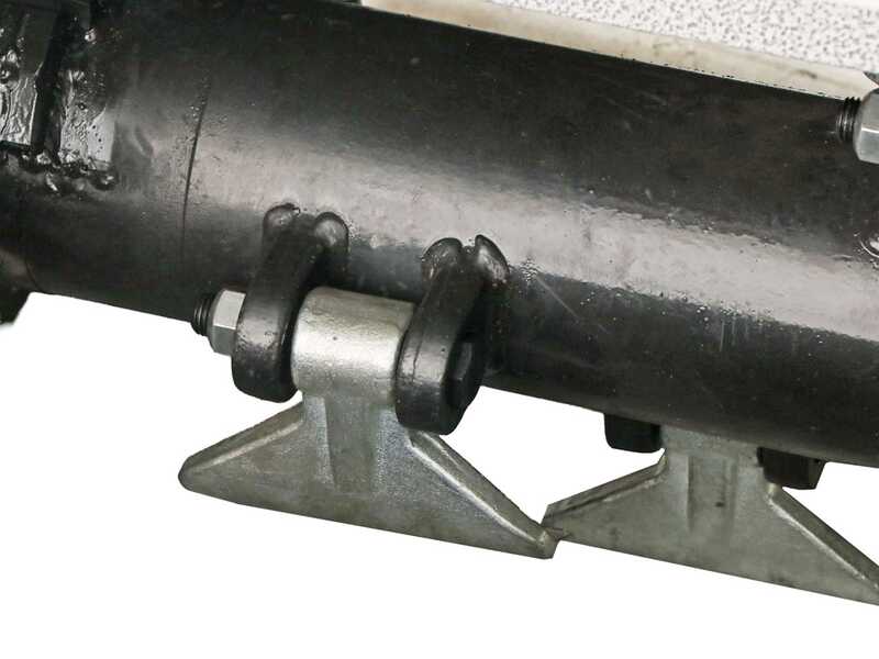 BlackStone BVH 140 H - Trituradora lateral de brazo para tractor - Serie medio-pesada