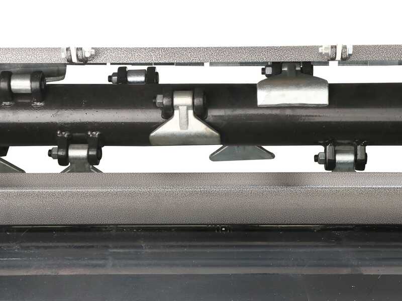 BlackStone BVH 200 H - Trituradora lateral de brazo para tractor - Serie pesada