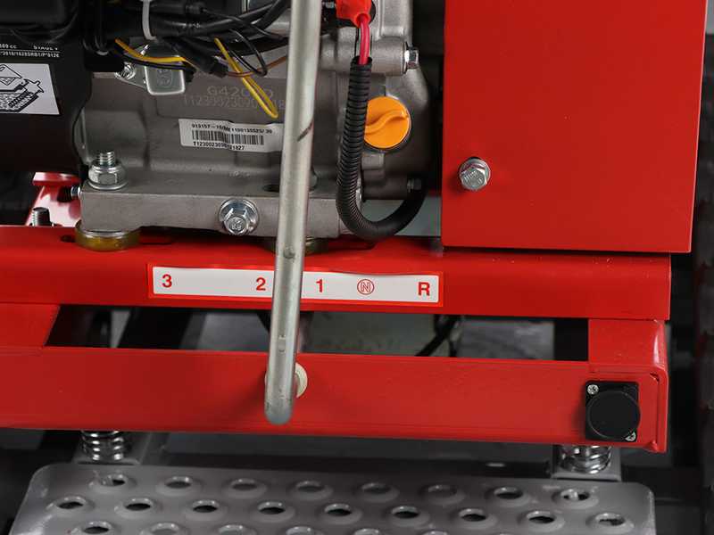 GeoTech-Pro GFM 860 L-E - Desbrozadora profesional de martillos - Loncin G420FD