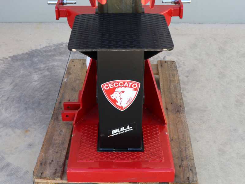 Ceccato Olindo Bull SPLT25 - Astilladora de le&ntilde;a para tractor- Vertical