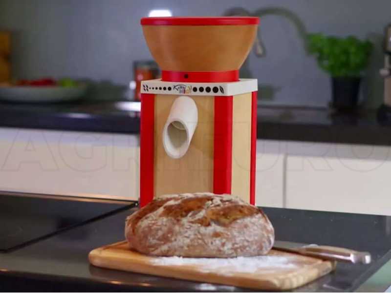 Komo KoMoMio Rojo -Molino de harina de haya con piedra - 400W