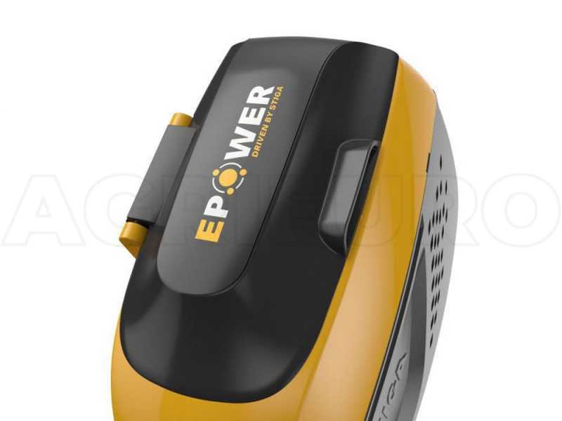 Stiga ST 300e - Quitanieves de bater&iacute;a - BATER&Iacute;A Y CARGADOR NO INCLUIDOS